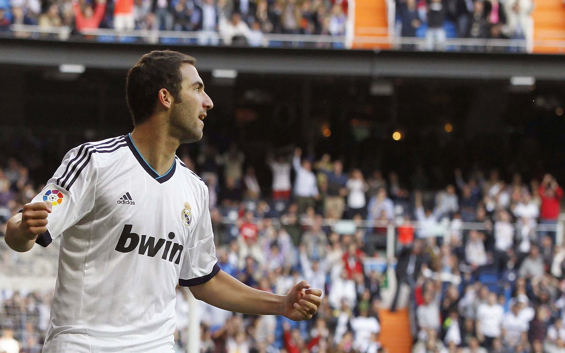 孙兴慜入围英超最佳阵容候选，独步亚洲再创纪录|完美在线入口